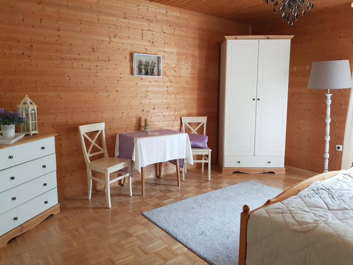 Apartamento Feriendomizil Wetzelberger Monichwald Exterior foto
